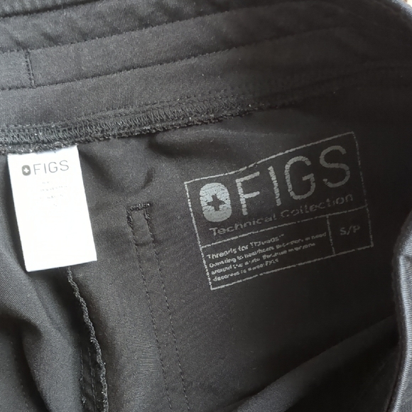Figs Scrub Women's Black size Small - Picture 2 of 2